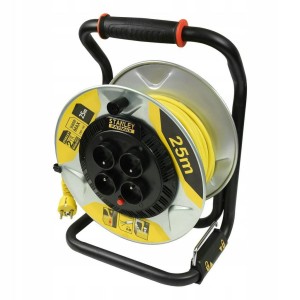 STANLEY-PRZEDŁUŻACZ BĘBNOWY   25m  3x1,5mm 16A IP20