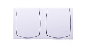 MADERA Gniazdo hermetyczne podwójne z/u IP44 z przesłonami klapka biała GNH-2NZP/00/w