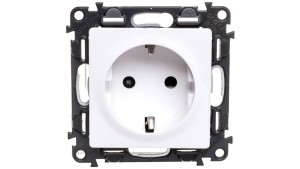 VALENA LIFE gniazdo 2 P+Z z przesłoną, białe 16 A – 250 V, 753120