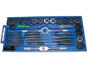 GWINTOWNIKI+NARZYNKI kpl. 40cz /MAR-POL