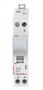 Przełącznik modułowy zasilania I-II 32A 1P 412900