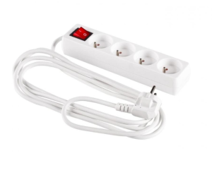 Przedłużacz z wyłącznikiem 4-gniazda z/u 5m /H05VV-F 3G1/ biały PM-ZW-4G-50