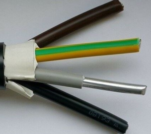 Kabel energetyczny NA2XY-J 4x35RE 0,6/1kV /bębnowy/