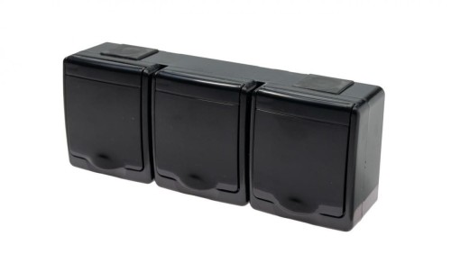 Gniazdo hermetyczne BETA potrójne schuko, czarne, czarna klapka, IP44 /D.3715SCGGG/1/