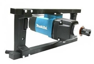 MAKITA MIESZARKA 1300W UT1400