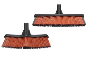 FISKARS SZCZOTKA UNIWERSALNA (L)  SOLID