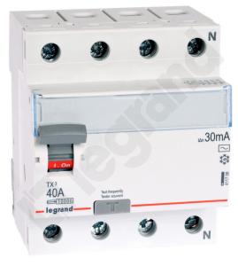 Wyłącznik różnicowoprądowy 4P 40A 0,03A typ AC P304 TX3 411708