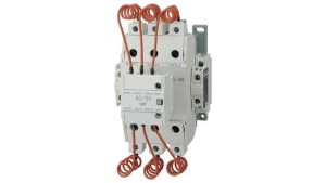 MODUŁ DO ZAŁĄCZANIA BATERII KONDENSATORÓW DO STYCZNIKÓW MC-50A / 65A (DO 45,7KVAR) 83631613004 AC-50