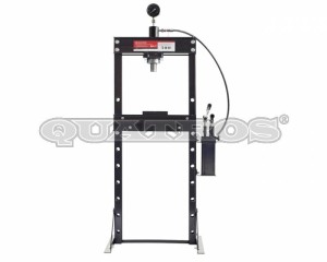 PRASA HYDRAULICZNA Z MANOM. 20T / QUATROS